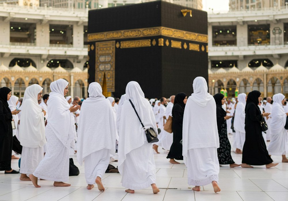 women umrah group